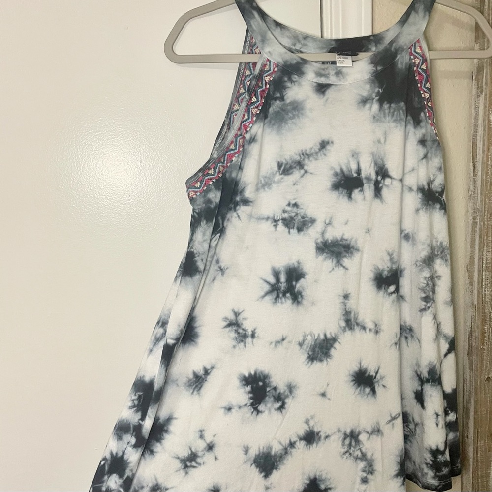 Torrid Embroidered Tie Dye High Neck Tank Top - Picture 9 of 11